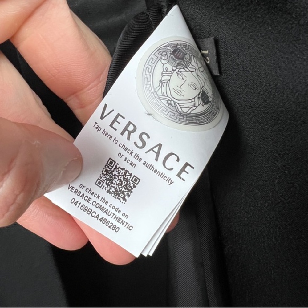 Versace 2020 Rare Puff Sleeve Shoulder Logo Button Blazer Jacket - Picture 10 of 13